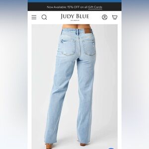 Judy Blue Avery Straight Fit High Rise Jeans with V Front Waistband
